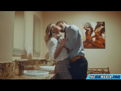 ❤️ When a busty blonde seduces you in a public restroom ️ Russian porn at en-us.analizatorkrovi.ru ☑